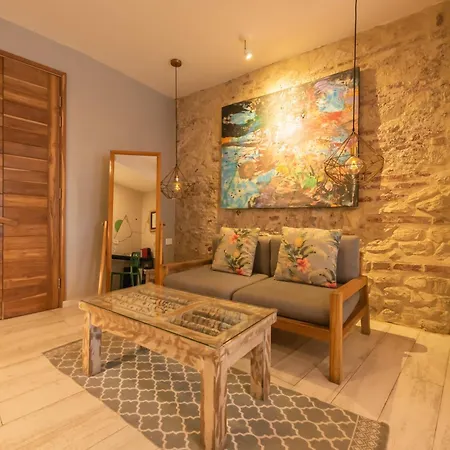 Townhouse Boutique Hotel-3